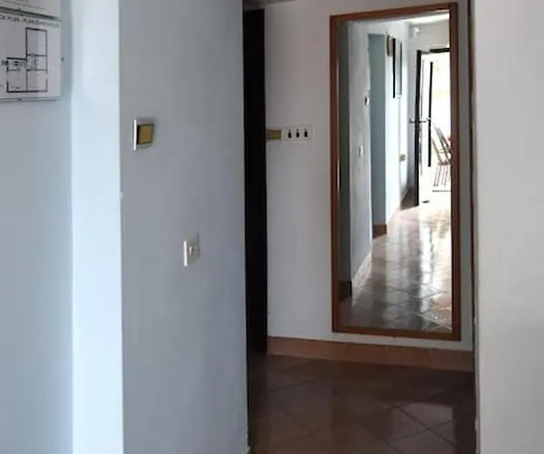 Lejlighed With A Parking Space - 15757 *