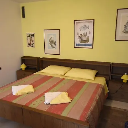 With A Parking Space - 15757 Apartmán *