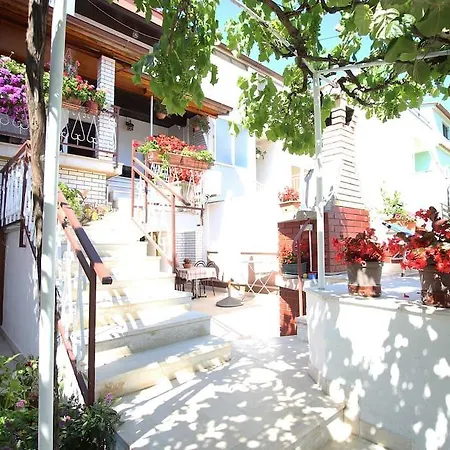 Apartmán With A Parking Space - 15757 *