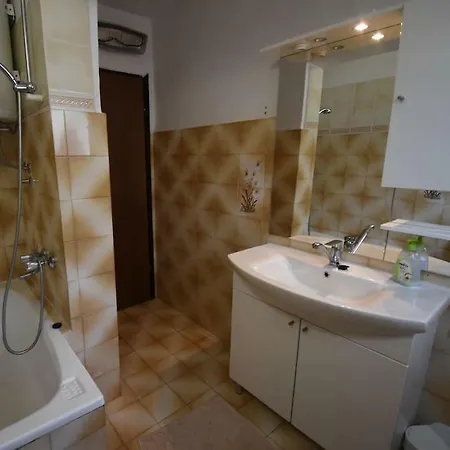 With A Parking Space - 15757 Apartmán